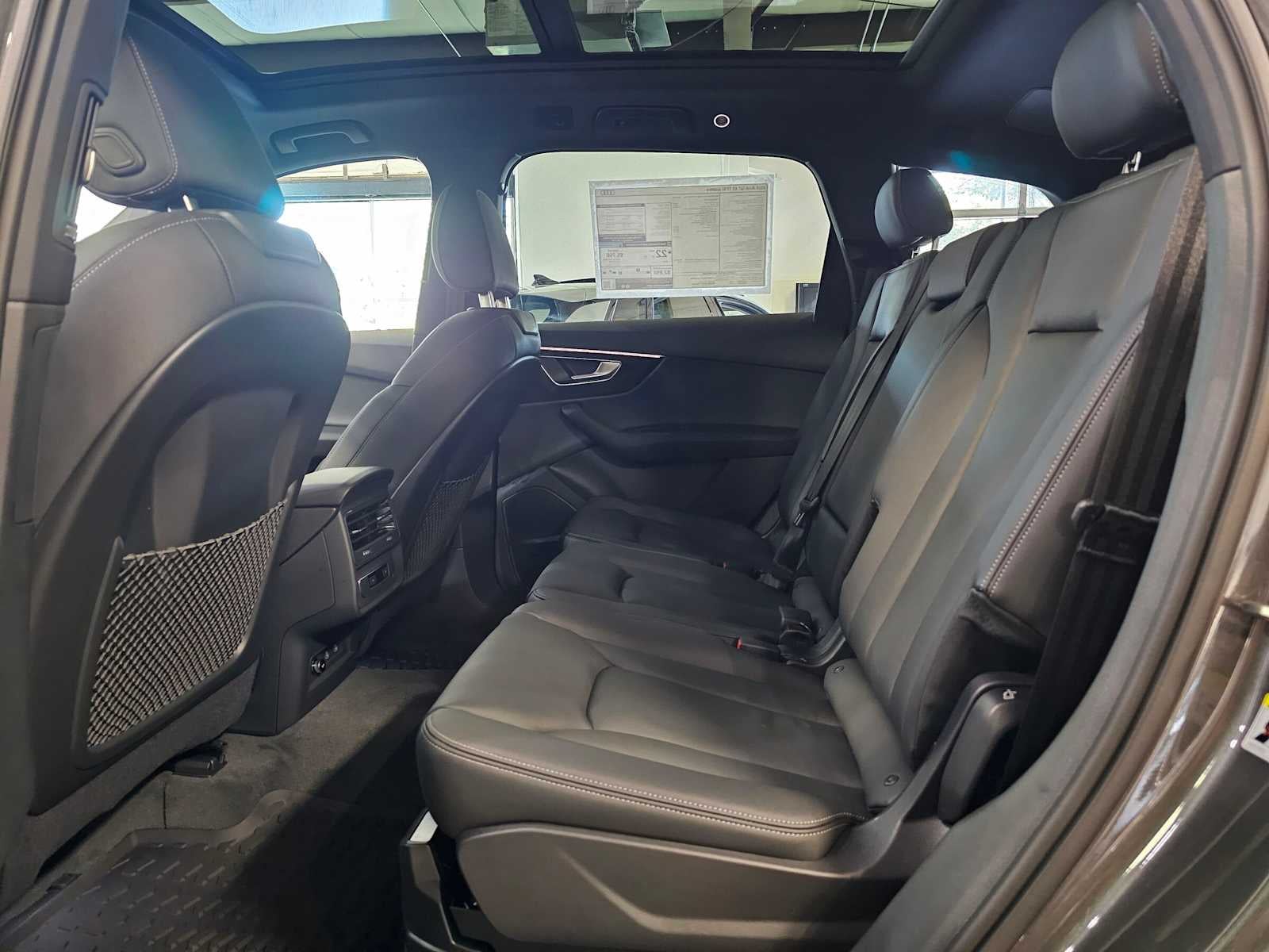 2026 Audi Q7 Premium