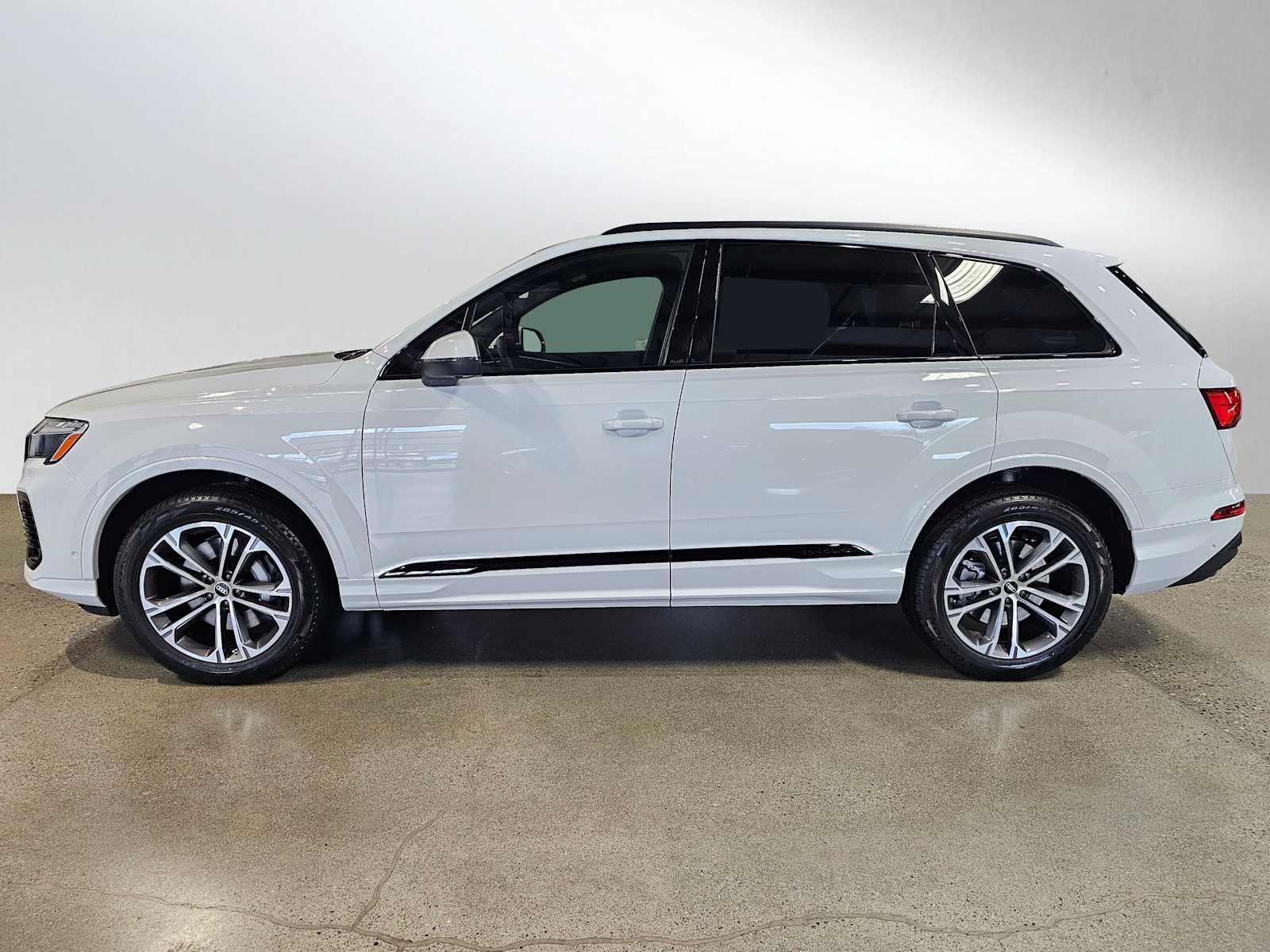 2026 Audi Q7 Premium 45 quattro