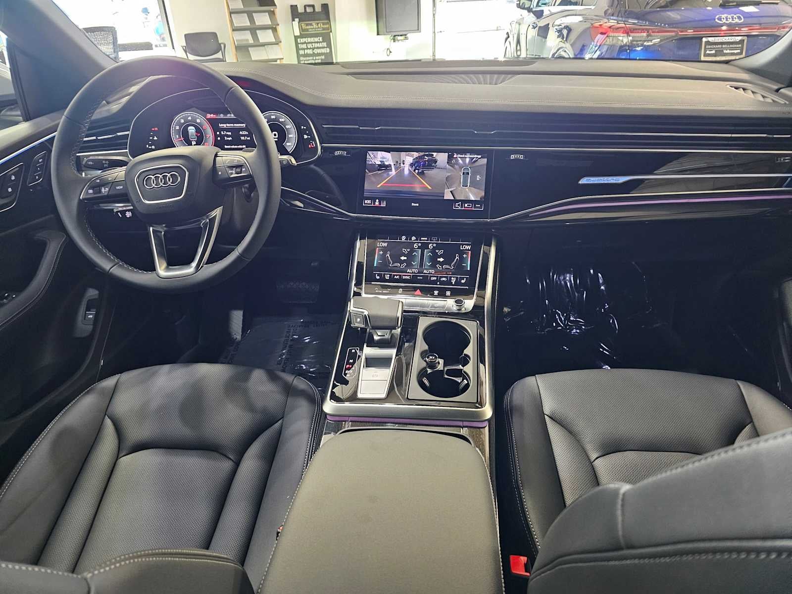 2025 Audi Q8 Premium Plus 55 TFSI quattro