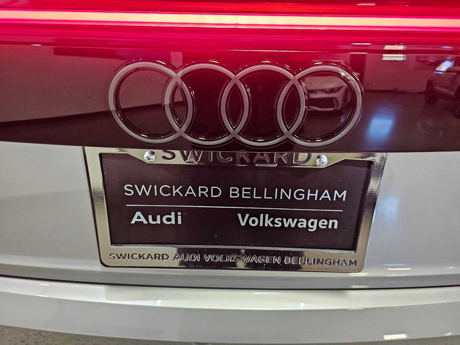2025 Audi Q8 Premium Plus 55 TFSI quattro