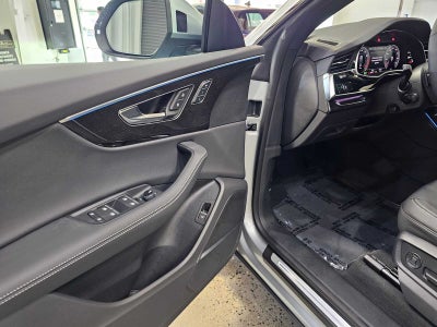2025 Audi Q8 Premium Plus 55 TFSI quattro