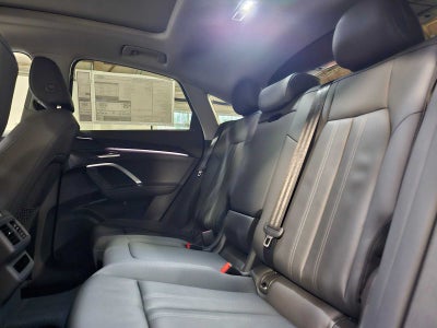 2025 Audi Q5 Sportback Premium 2.0 TFSI quattro