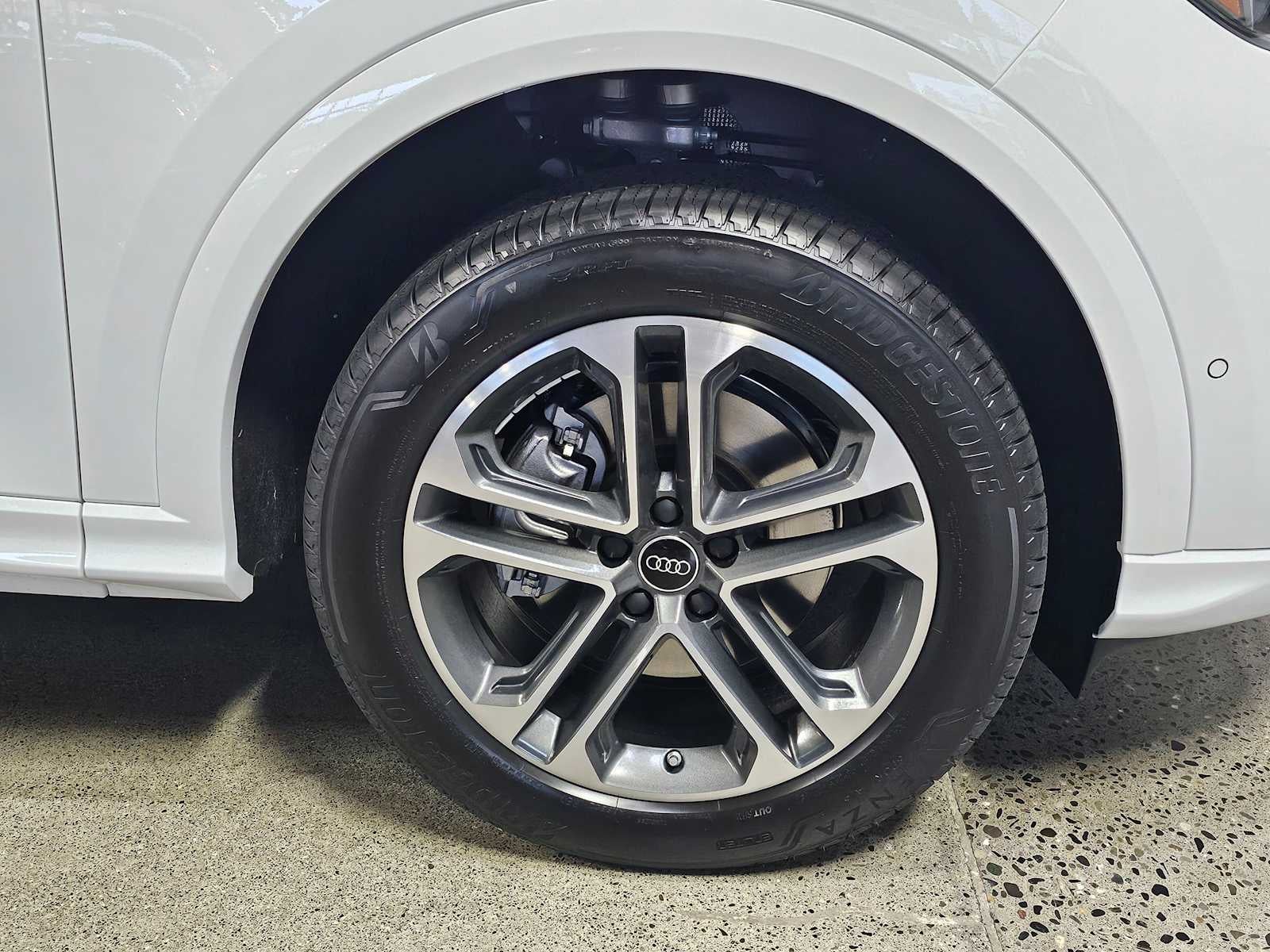 2025 Audi Q5 Sportback Premium 2.0 TFSI quattro