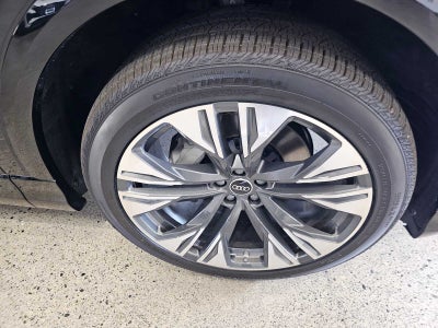 2025 Audi Q8 Premium Plus 55 TFSI quattro