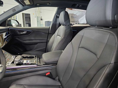 2025 Audi Q8 Premium Plus 55 TFSI quattro