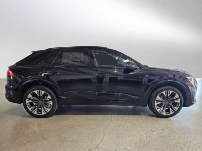 2025 Audi Q8 Premium Plus 55 TFSI quattro