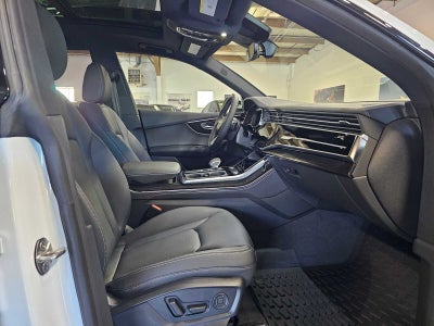 2027 Audi Q8 Premium Plus