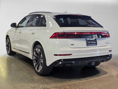 2027 Audi Q8 Premium Plus