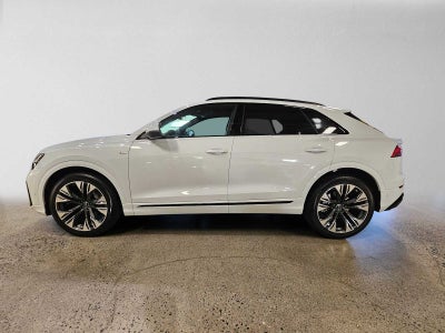 2027 Audi Q8 Premium Plus
