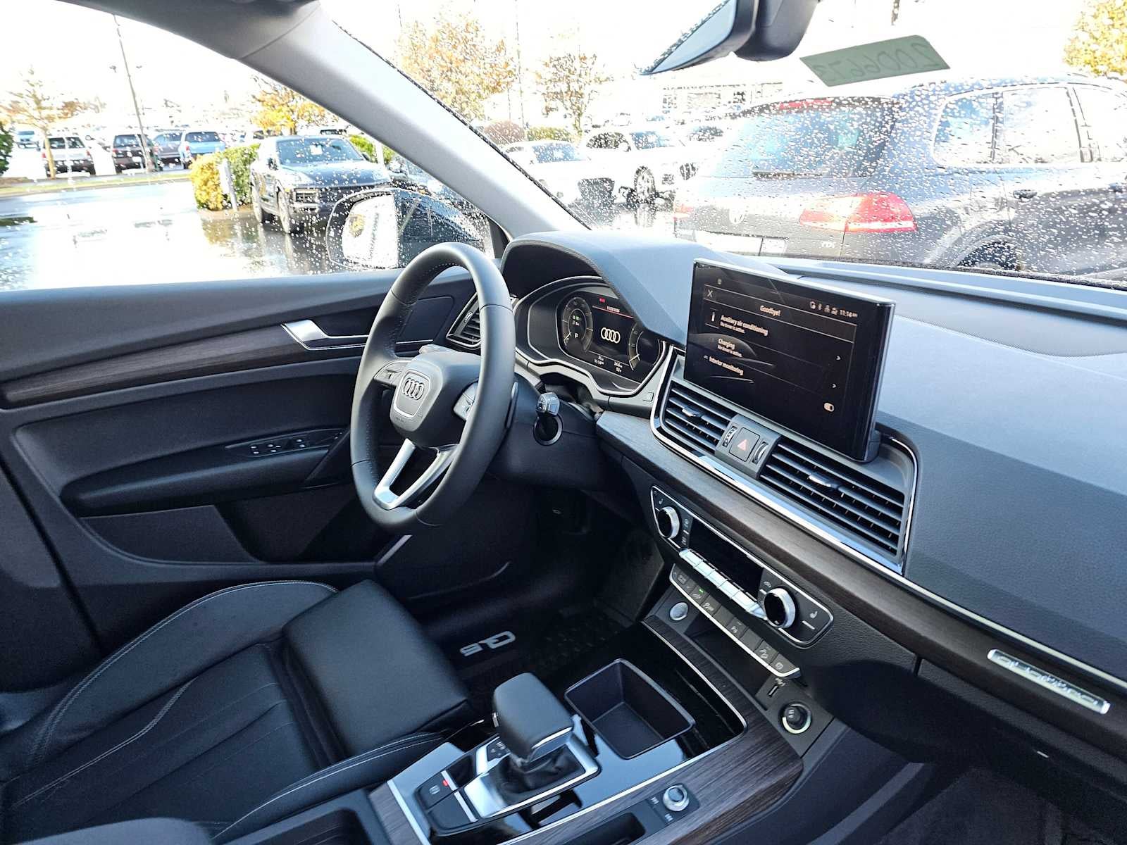 2025 Audi Q5 S line Premium 55 TFSI e quattro