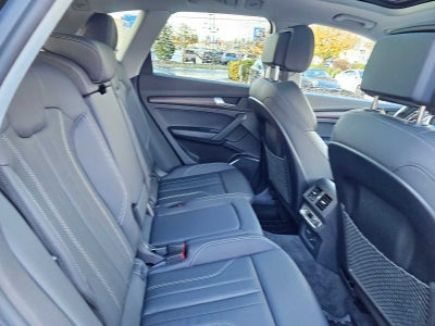 2025 Audi Q5 S line Premium 55 TFSI e quattro