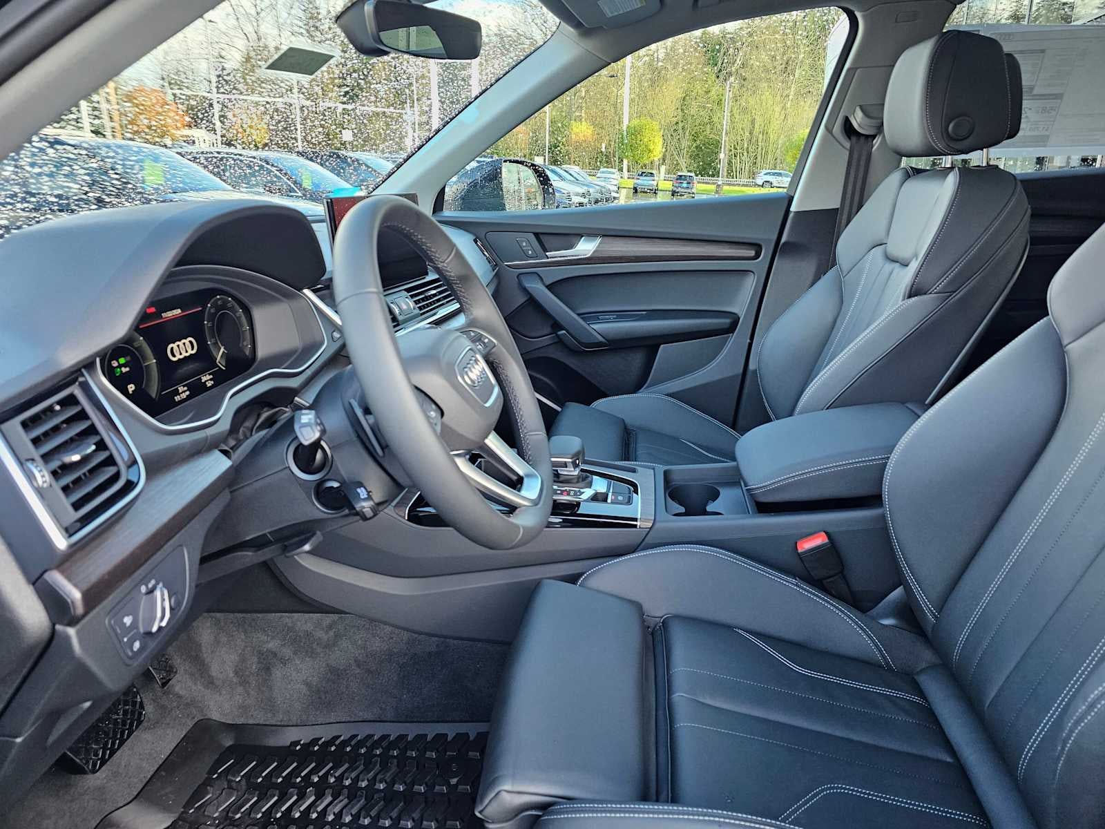 2025 Audi Q5 S line Premium 55 TFSI e quattro