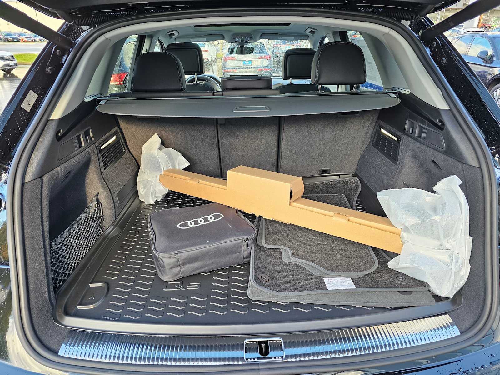 2025 Audi Q5 S line Premium 55 TFSI e quattro