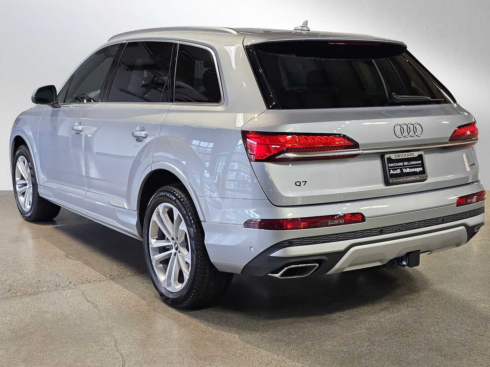 2026 Audi Q7 Premium Plus 45 quattro