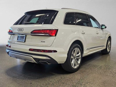 2026 Audi Q7 Premium Plus