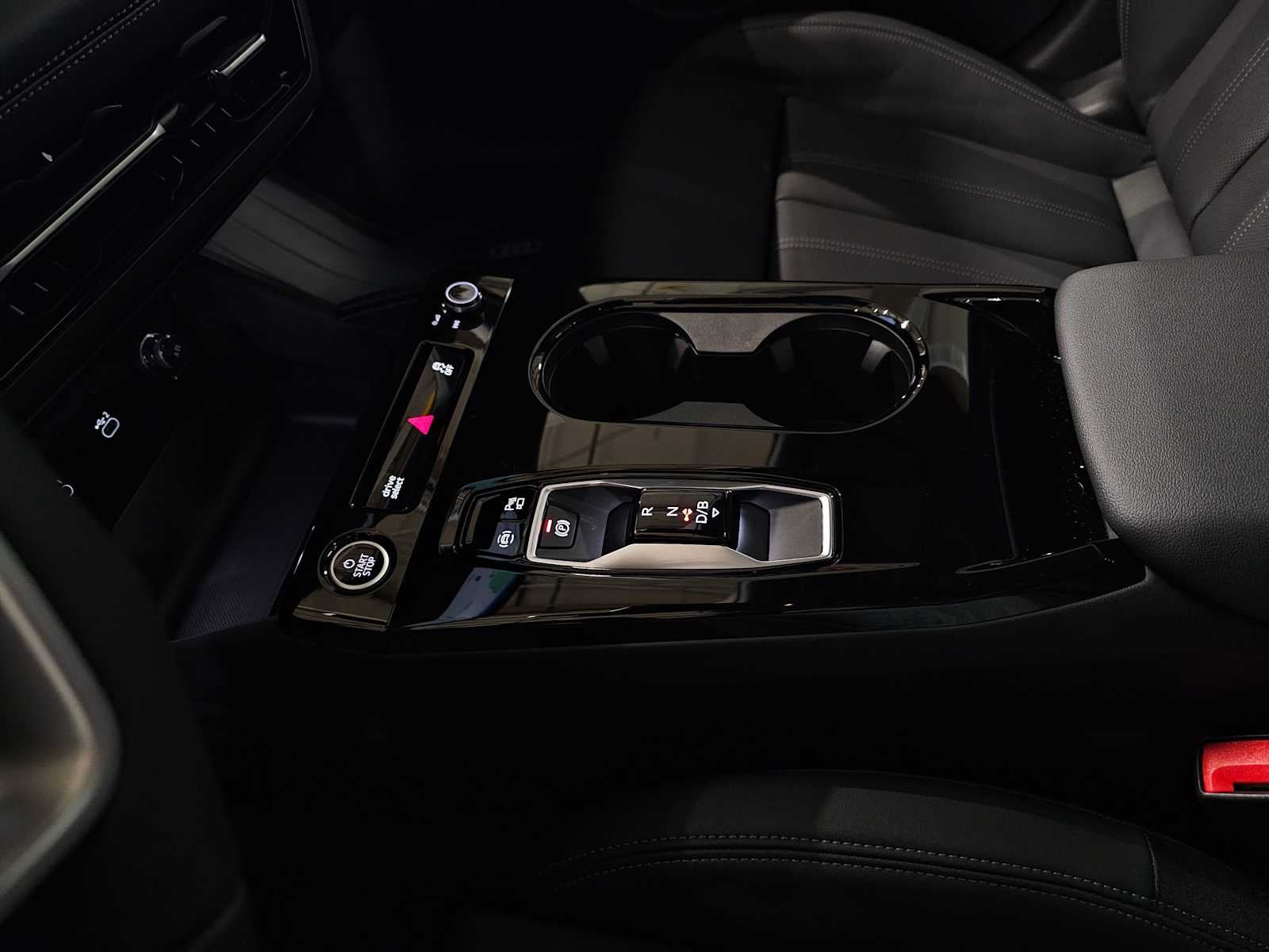 2025 Audi A6 e-tron Prestige quattro