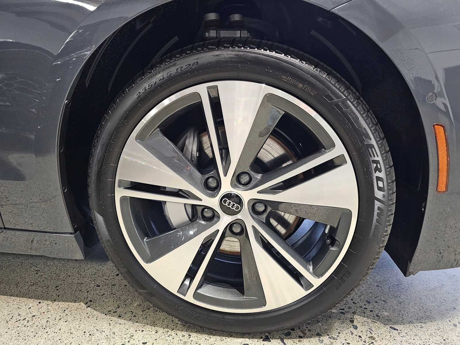 2025 Audi A6 e-tron Prestige quattro