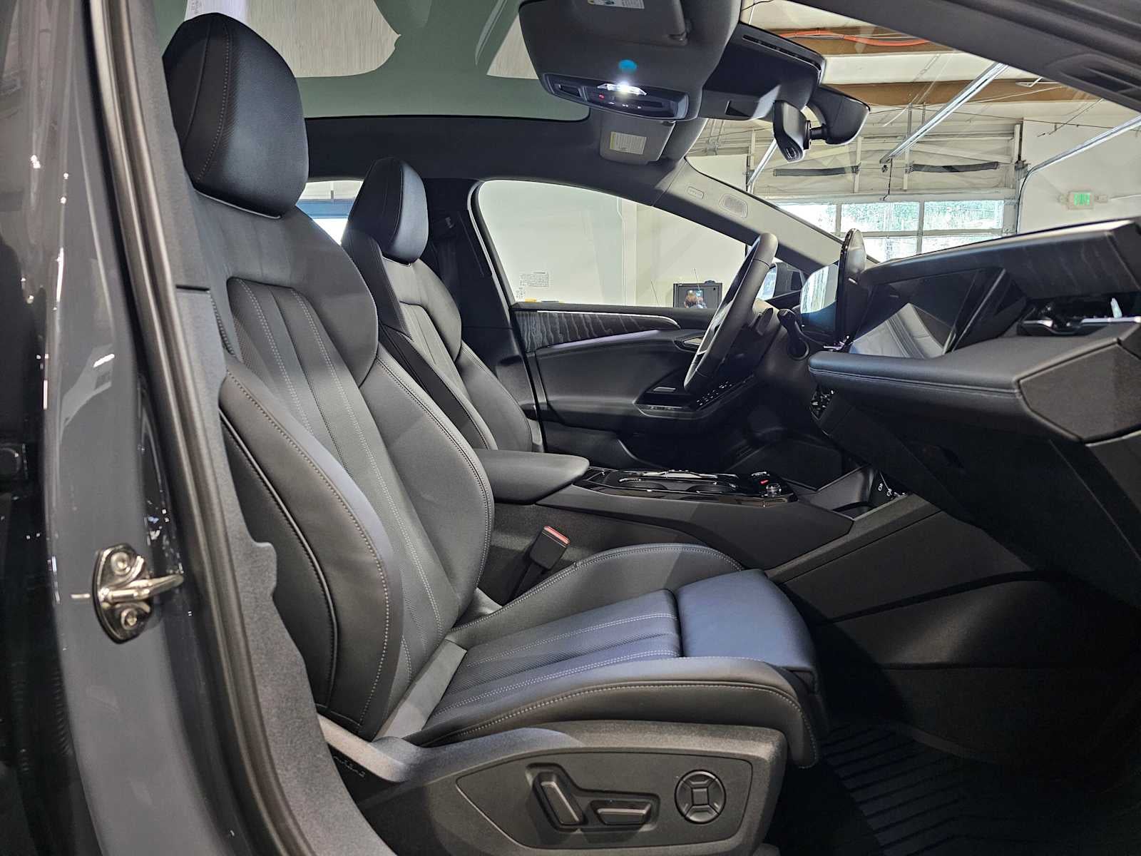 2025 Audi A6 e-tron Prestige quattro