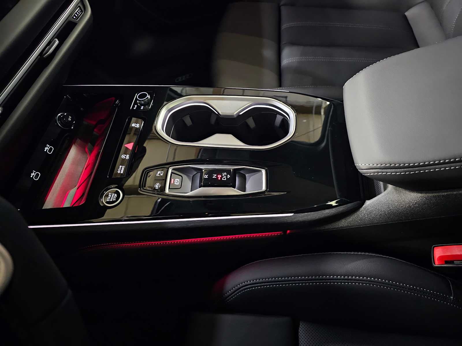 2026 Audi A6 Premium Plus quattro