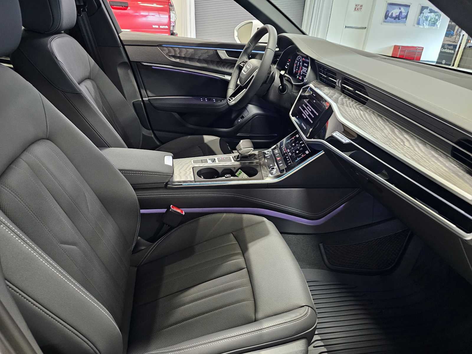 2025 Audi A6 Premium Plus 45 TFSI quattro