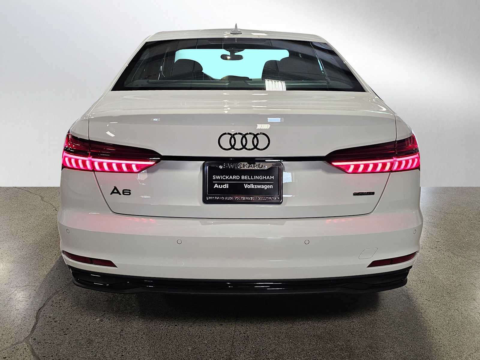 2025 Audi A6 Premium Plus 45 TFSI quattro