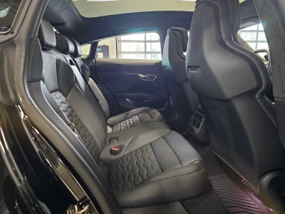 2026 Audi S e-tron GT Prestige quattro