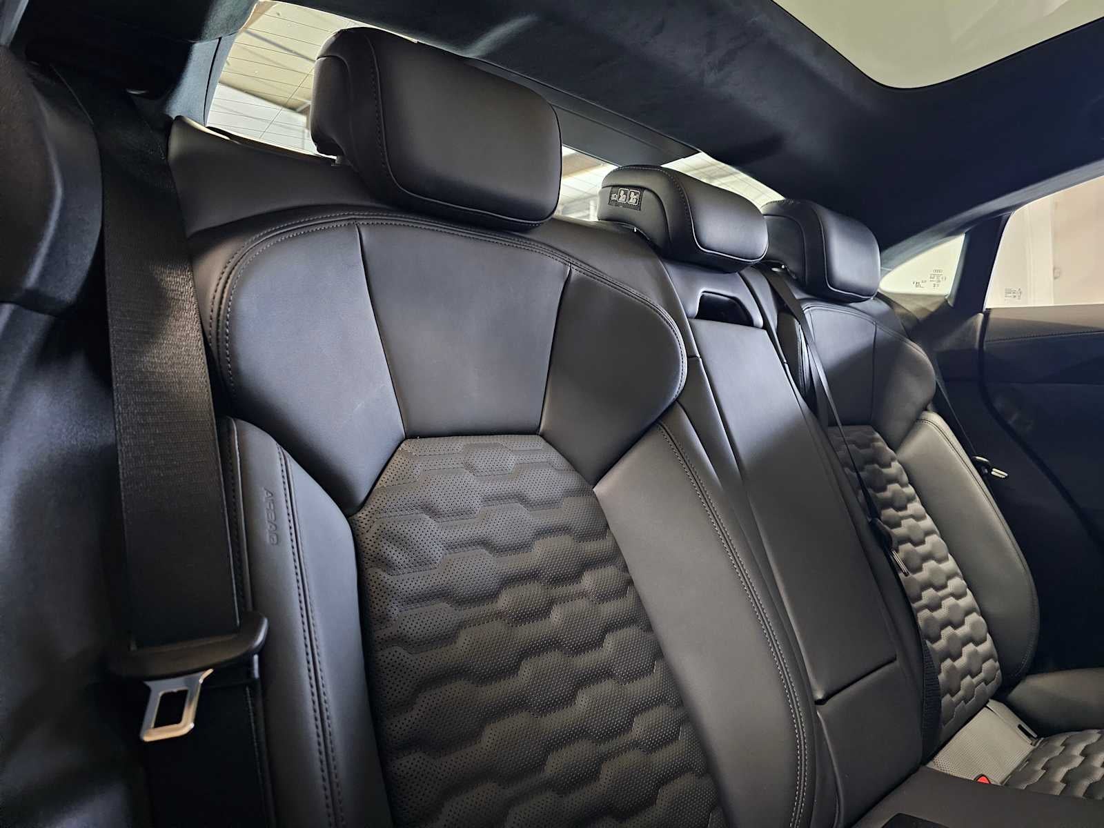 2026 Audi S e-tron GT Prestige quattro
