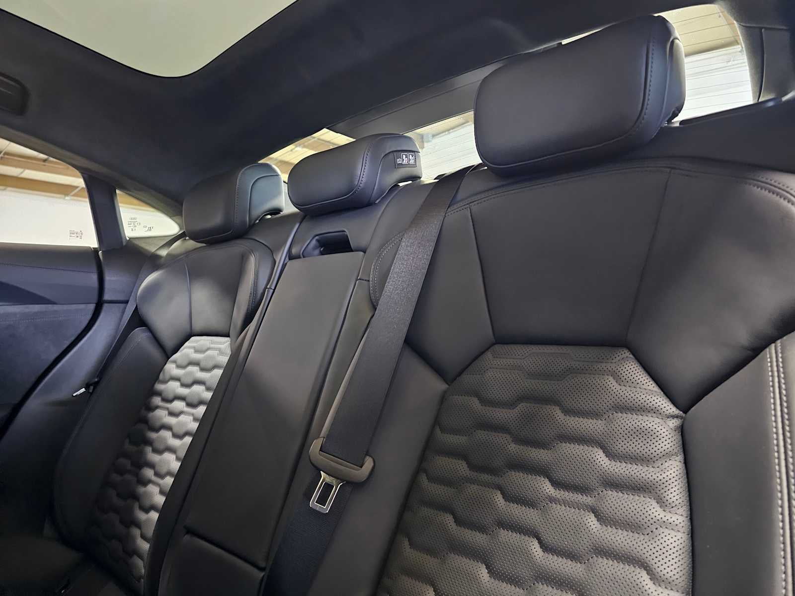 2026 Audi S e-tron GT Prestige quattro