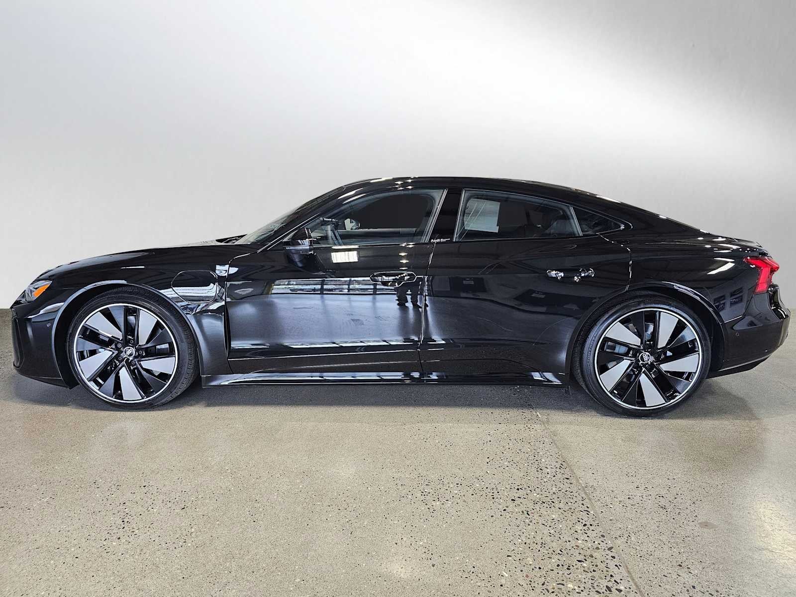2026 Audi S e-tron GT Prestige quattro