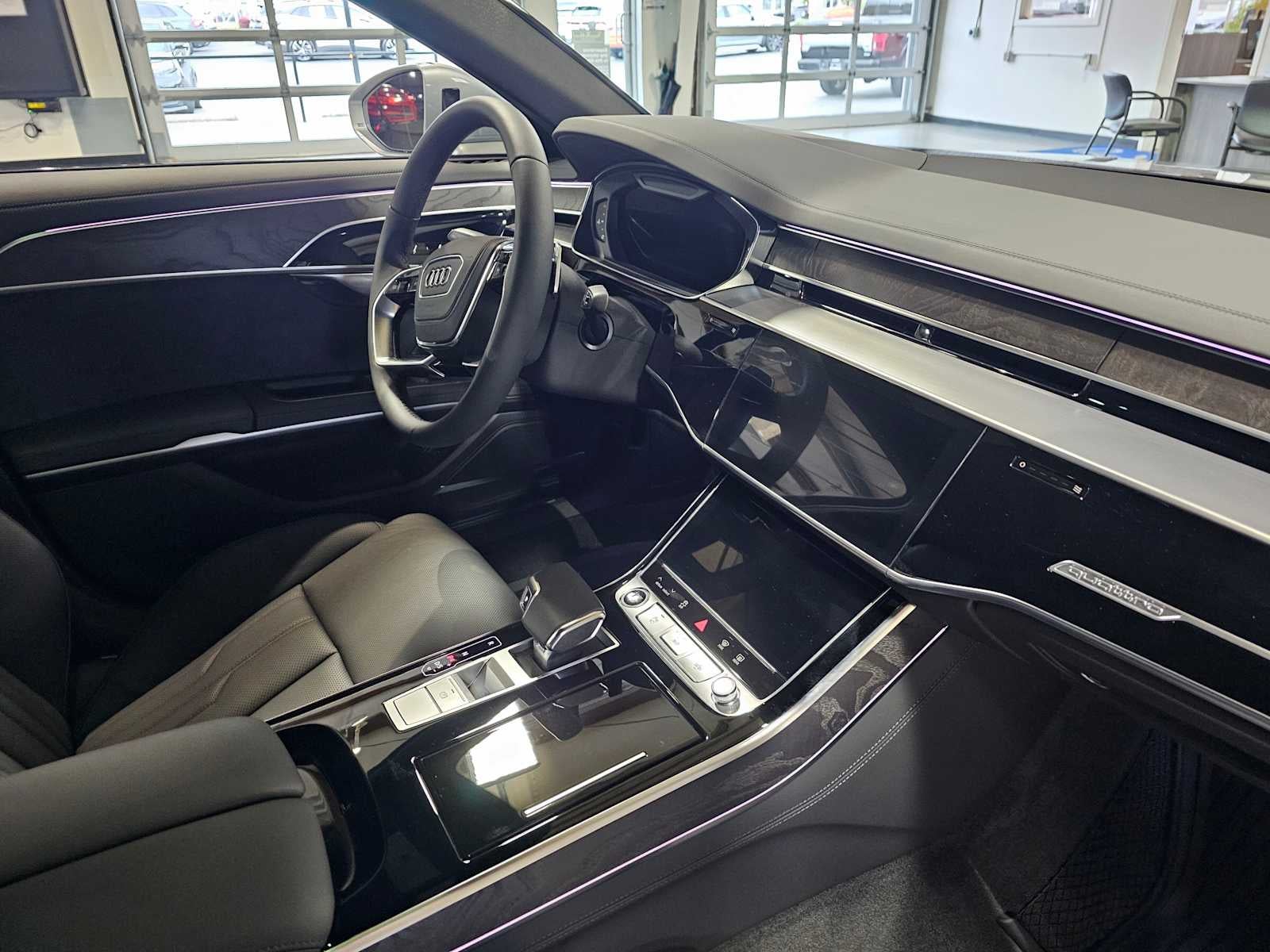 2025 Audi A8 L 55 TFSI quattro