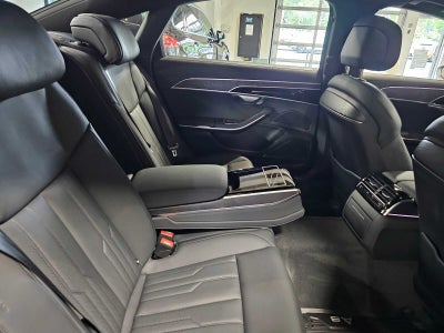 2025 Audi A8 L 55 TFSI quattro