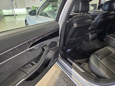 2025 Audi A8 L 55 TFSI quattro