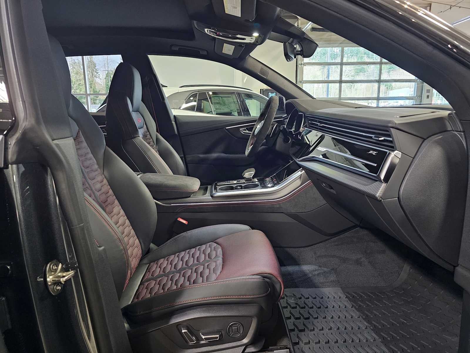 2026 Audi RS Q8 performance quattro