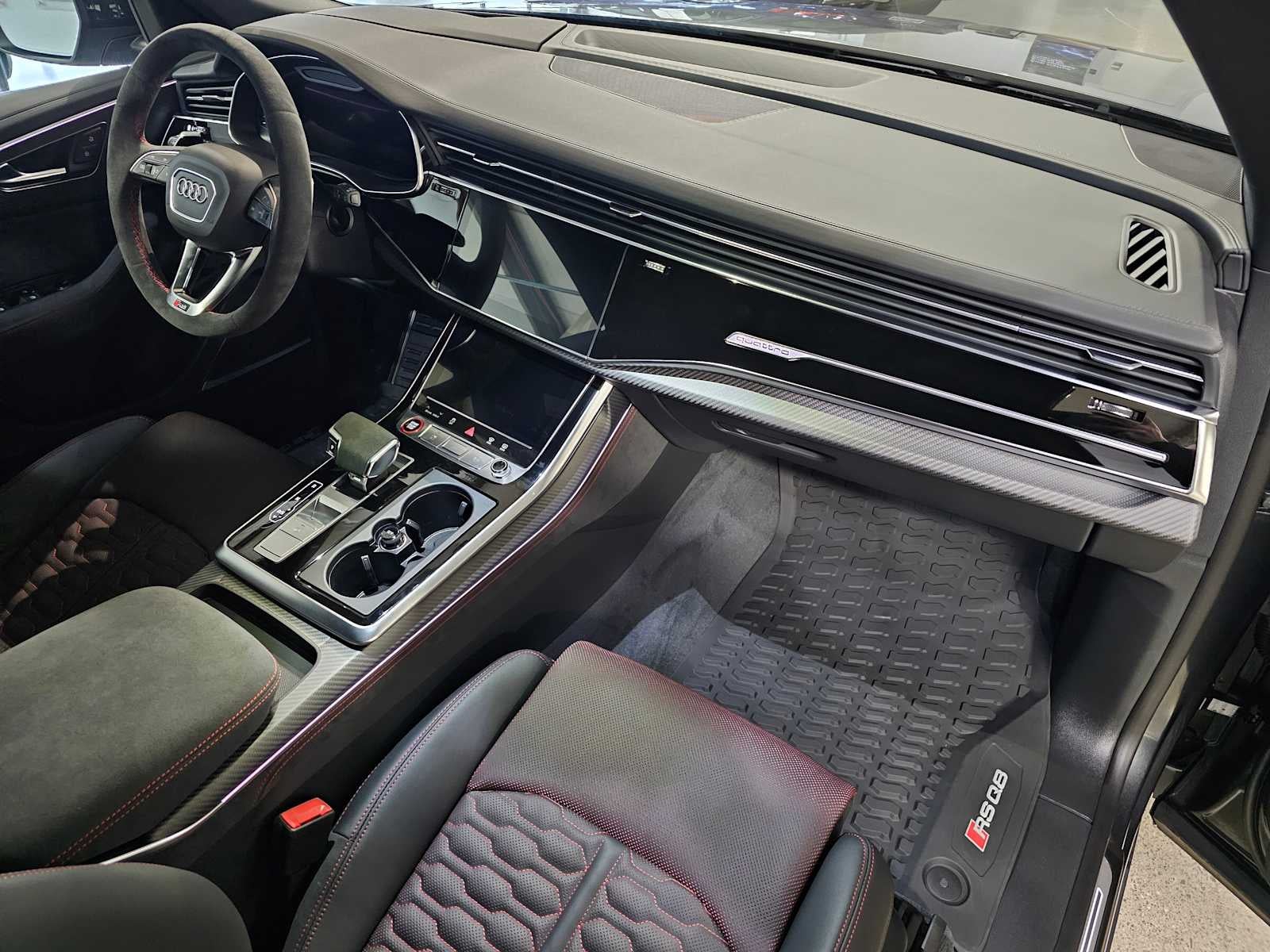 2026 Audi RS Q8 performance quattro