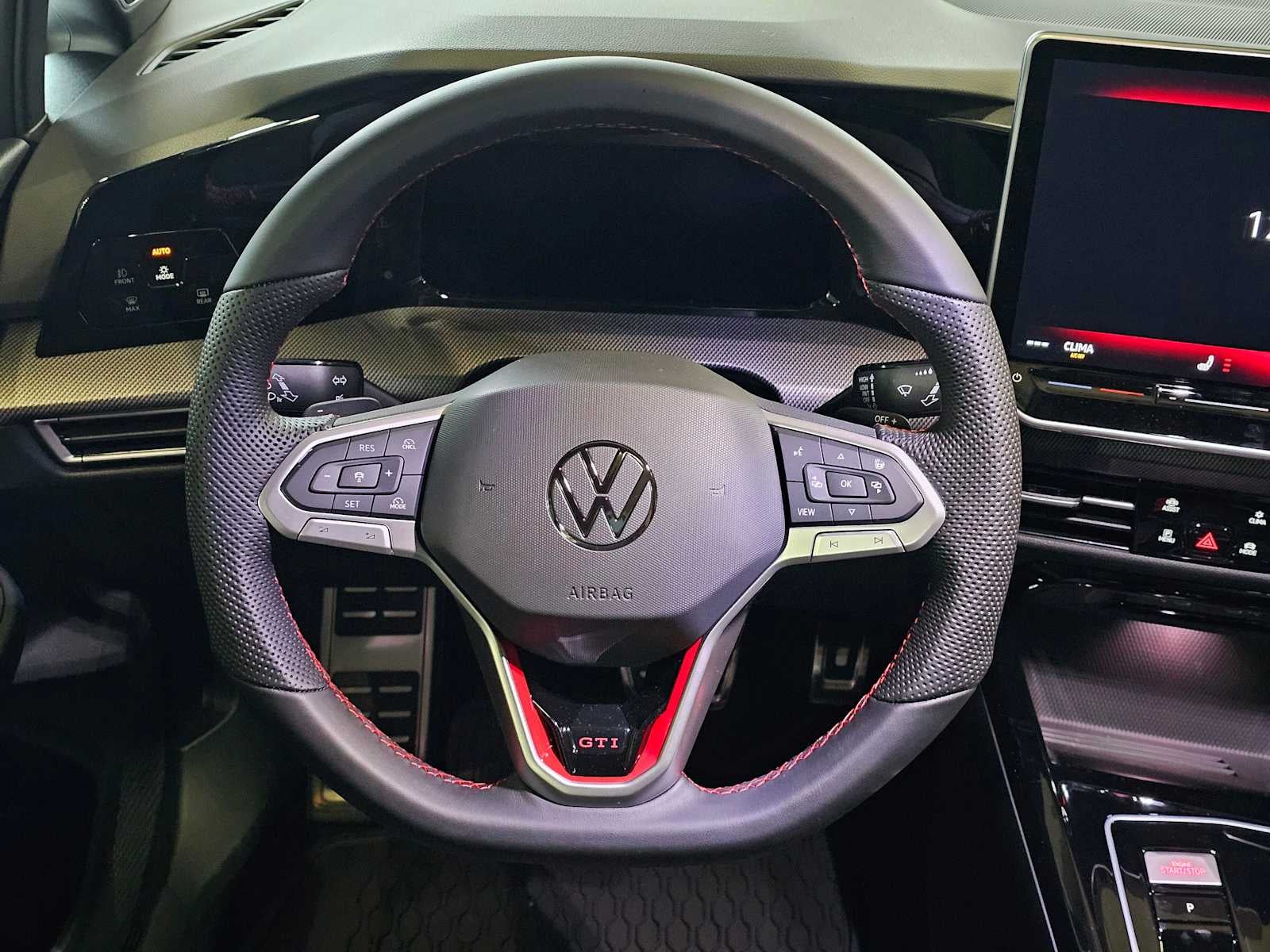 2026 Volkswagen Golf GTI 2.0T SE DSG