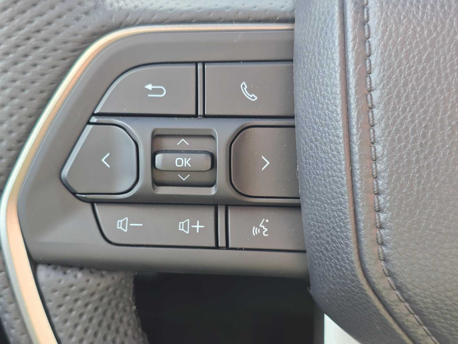 2025 Toyota Tacoma TRD Off Road Hybrid