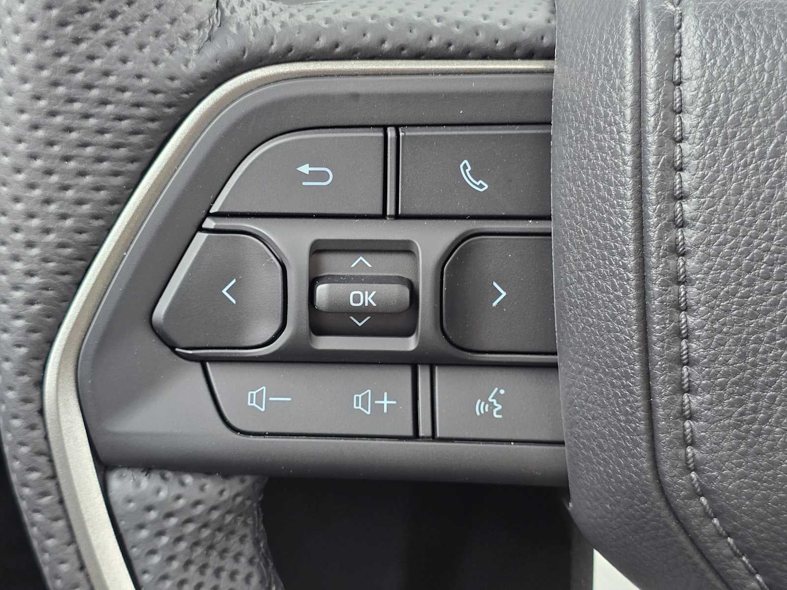 2026 Toyota Tacoma TRD Off Road Hybrid