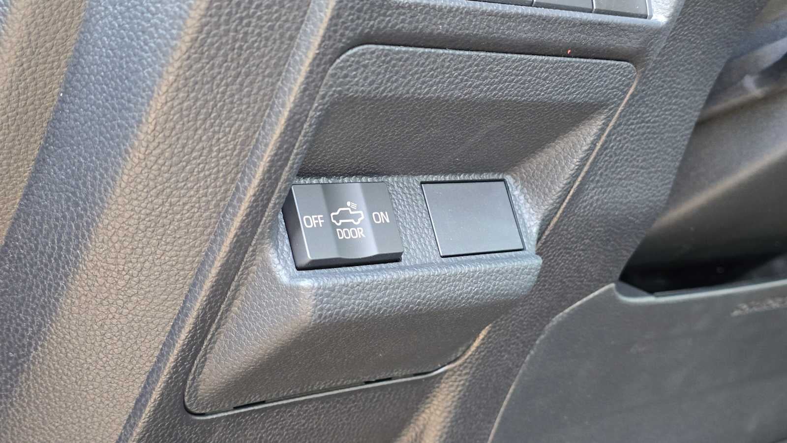 2025 Toyota Tacoma TRD Off Road Hybrid