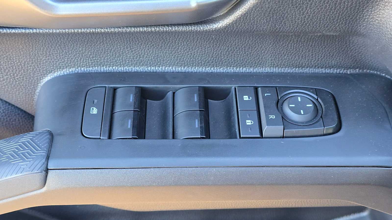 2025 Toyota Tacoma TRD Off Road Hybrid