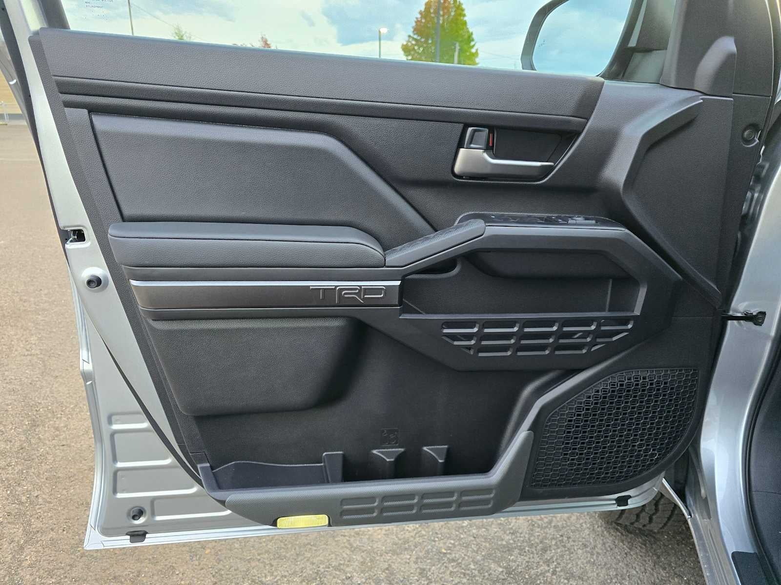 2025 Toyota Tacoma TRD Off Road Hybrid