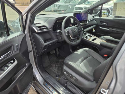 2026 Toyota Sienna Platinum