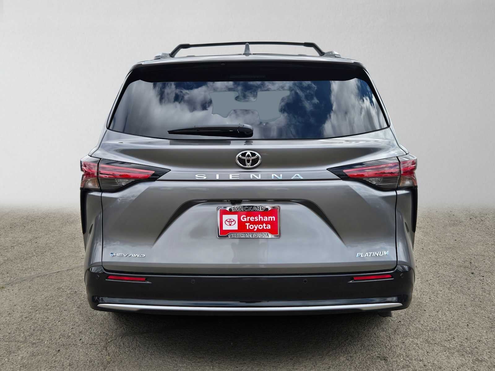 2026 Toyota Sienna Platinum