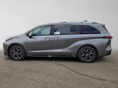 2026 Toyota Sienna Platinum
