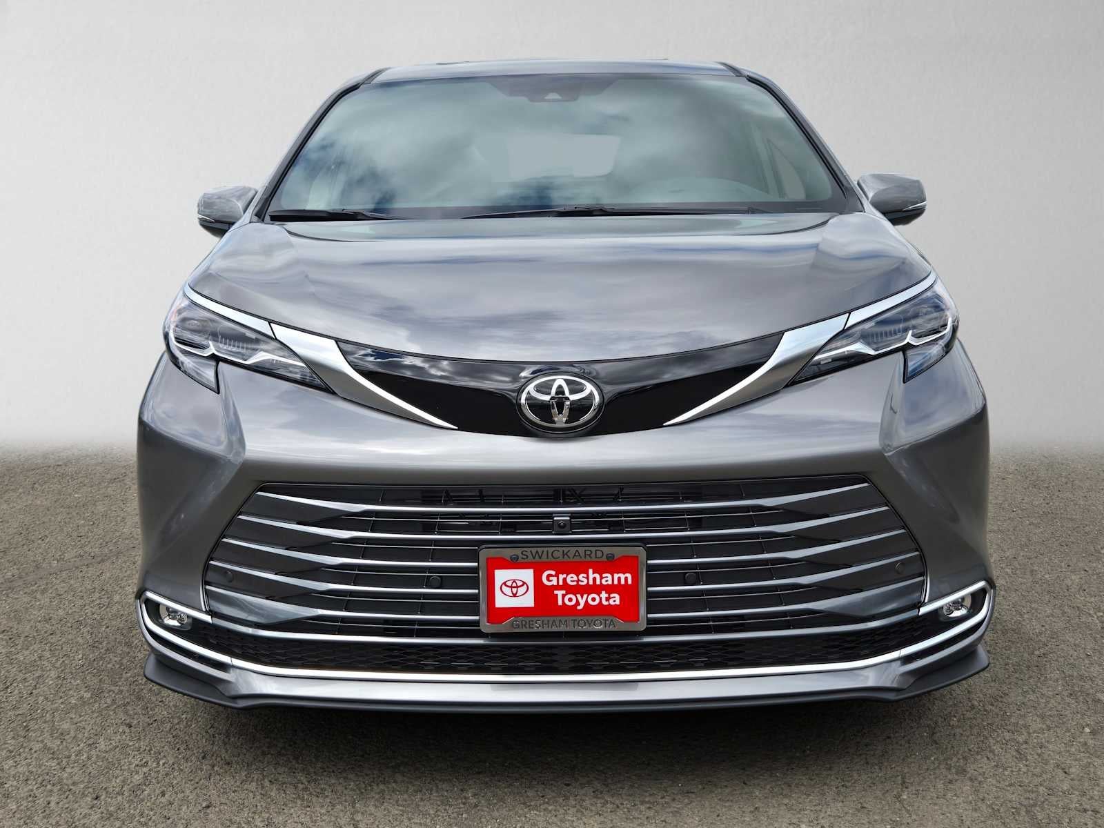 2026 Toyota Sienna Platinum