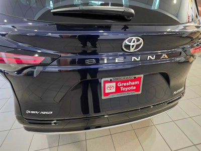 2026 Toyota Sienna Platinum