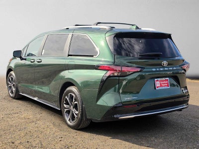 2026 Toyota Sienna Platinum