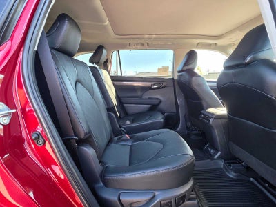2026 Toyota Highlander Platinum
