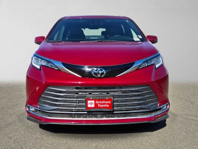 2026 Toyota Sienna Limited