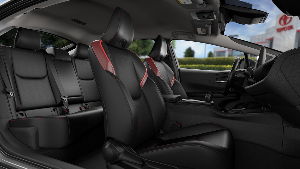 2025 Toyota Prius Plug-In Hybrid XSE