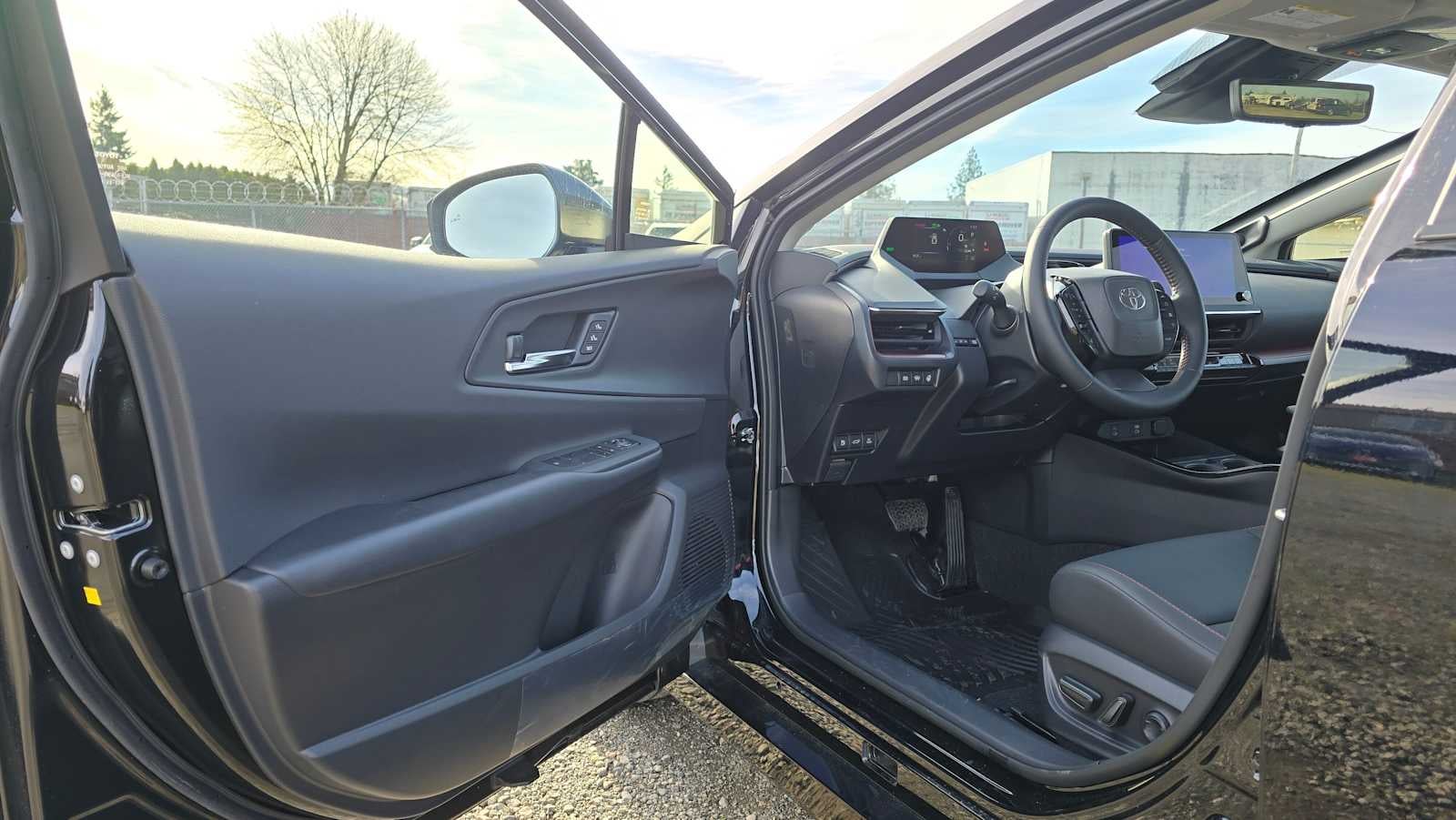 2025 Toyota Prius Plug-In Hybrid XSE Premium
